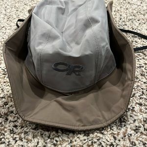 Outdoor Research Unisex Seattle Sombrero – Breathable Wicking Waterproof Cap